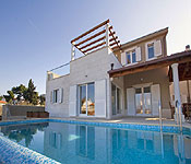 Villa Mirca, Brac