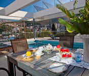 4 bedroom Luxury Villa with Pool in Gruz-Lapad, Sleeps 8-10