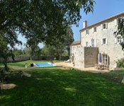 4 bedroom Villa with Pool near Bale, Sleeps 8