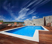 3 bedroom Villa with Pool near Labin, Sleeps 6