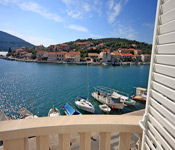 2 bedroom Apartments in Vela Luka, Korcula Island
