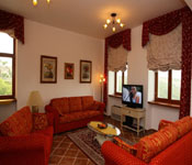 IS069