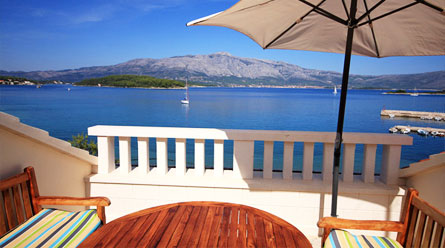 Lumbarda Beach Villa