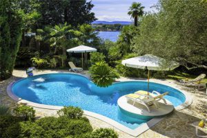 Luxury Krk island beach front villa sleeps 8