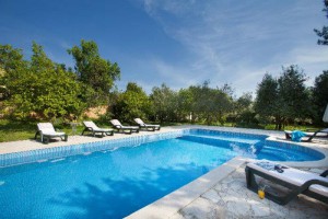 4 bedroom Istrian stone villa with pool