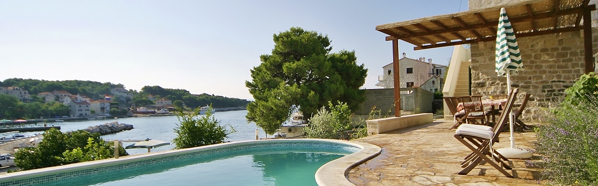 Waterfront Beach Villas Croatia Houses To Rent - 