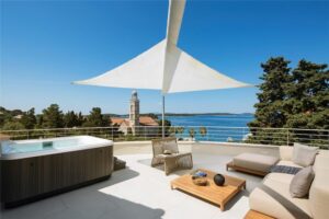 New! – Hvar island luxury, Sleeps 12
