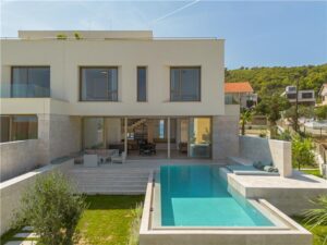 New! Villa with mooring & wellness nr Trogir