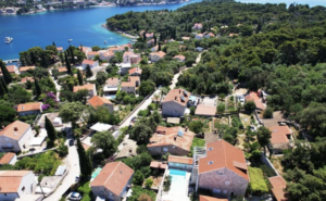 Large Group Villa near Dubrovnik, Sleeps up to 23