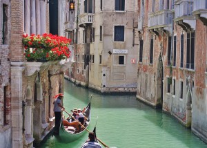 Venetian gondola ride on pittoresque clannal